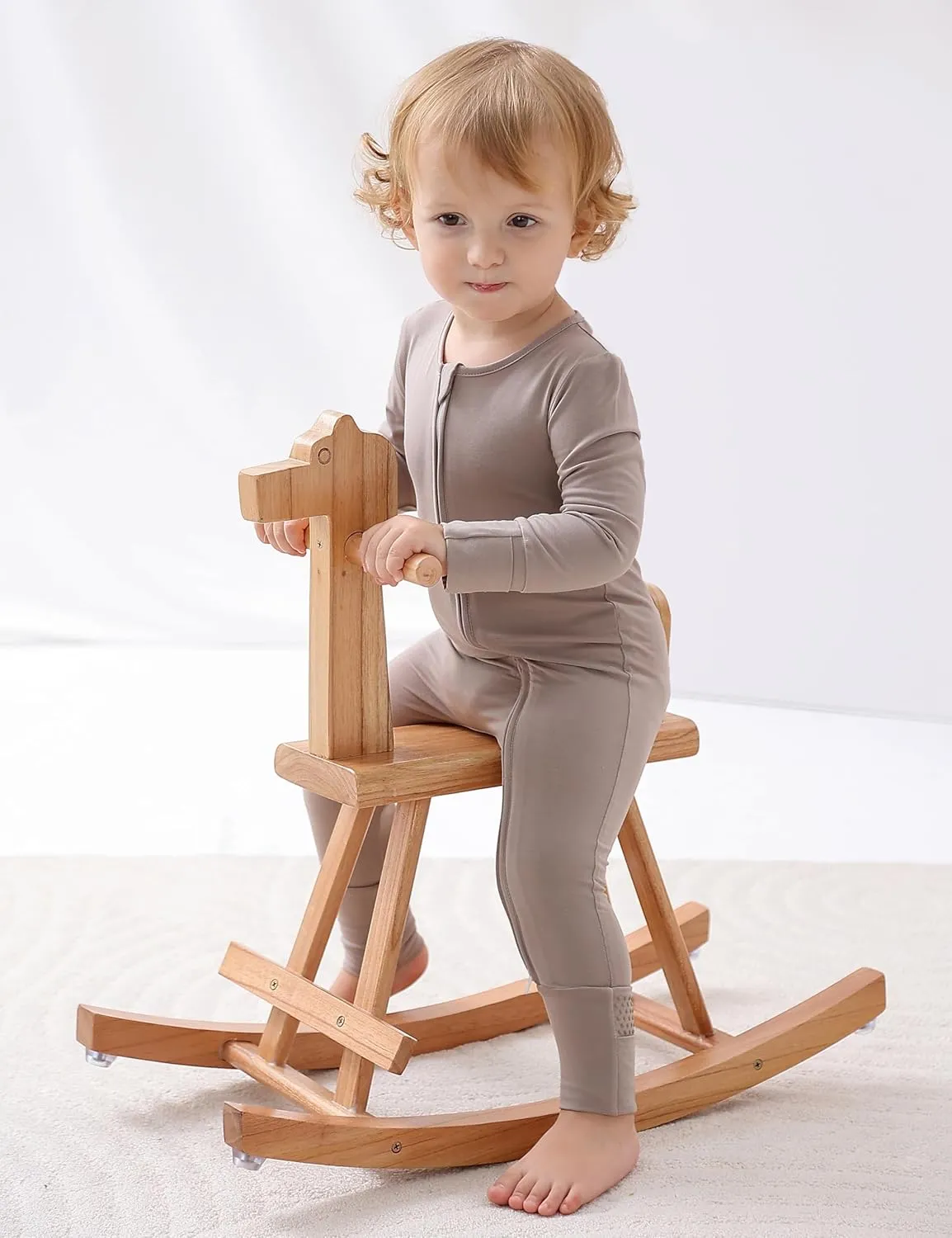 JunNeng Rayon of Bamboo Baby Sleeper with Mittens Cuffts Feet & Non-Slip Design, 2 Way Zipper Pjs Sleep'N Play Romper