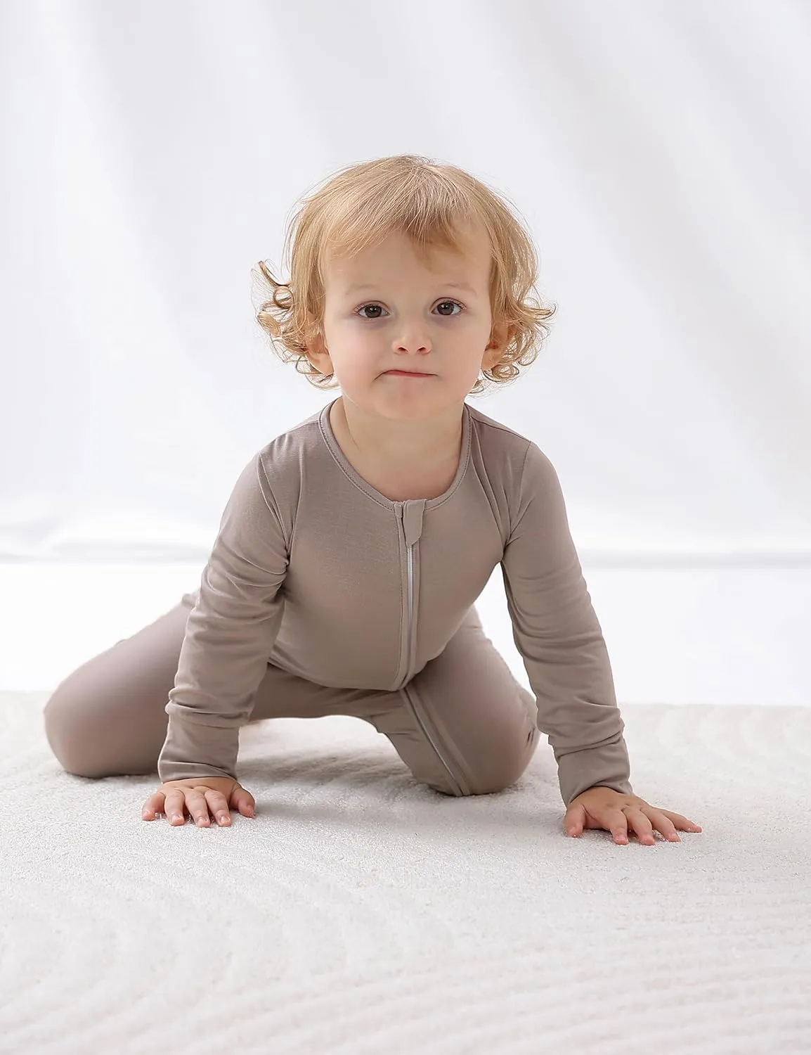JunNeng Rayon of Bamboo Baby Sleeper with Mittens Cuffts Feet & Non-Slip Design, 2 Way Zipper Pjs Sleep'N Play Romper